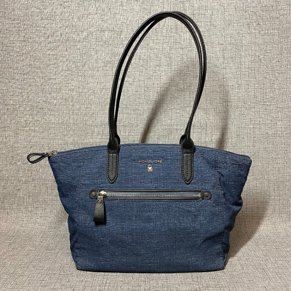 Michael Kors Nylon Kelsey Medium Tote
